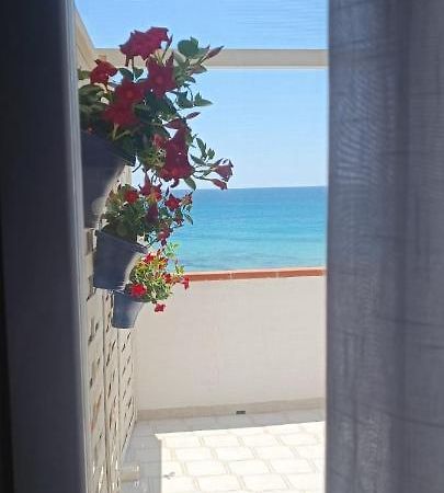 B&B Miramare Сан Пиетро ин Беваня Екстериор снимка